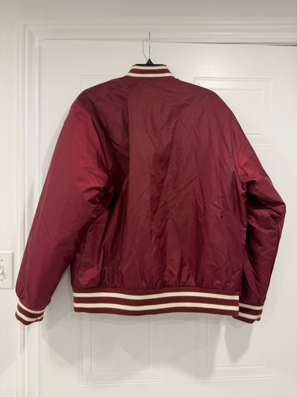 TNA | Stadium Jacket - Picture 5 of 5